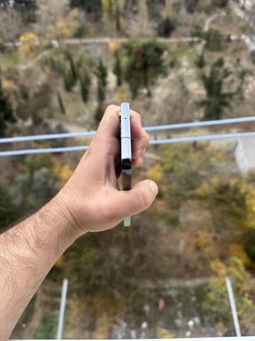 samsun a80: Samsung Galaxy S23, 128 GB, rəng - Boz, Barmaq izi, Simsiz şarj — 5