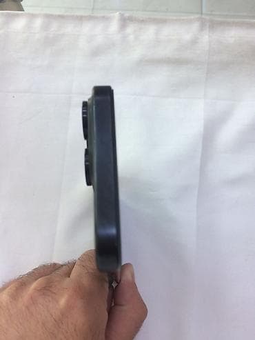 iphon 6 plus: IPhone 16 Pro Max, 256 GB, Qara, Face ID — 5