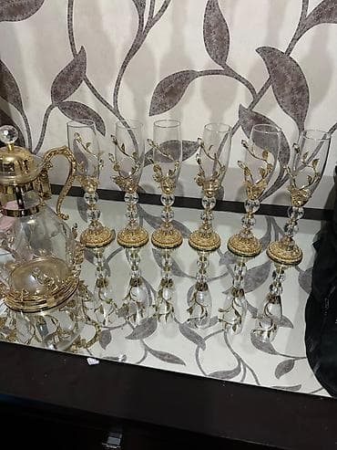 Qrafin dəsti.
Ela veziyyetde — 6