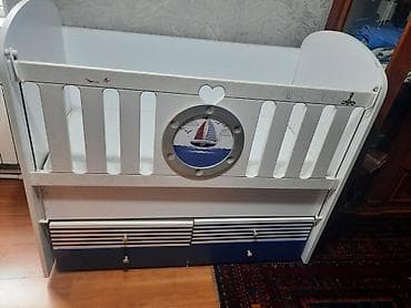 Oğlan və qız üçün, Dördbucaq, Beşik, Dəstsiz, Matrassız, Yellənmə mexanizmsiz