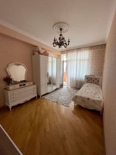 bakida tecili satilan evler xirdalanda: 4 otaqlı, Yeni tikili, m. Əhmədli, 120 kv. m — 4