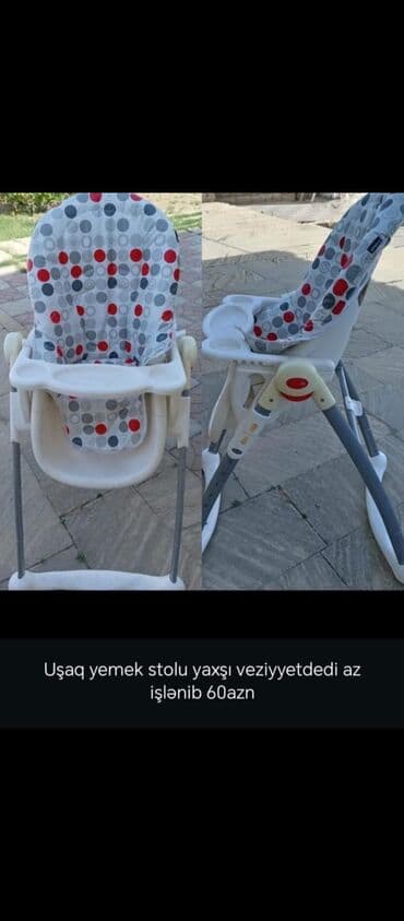 Uşaq yemək stulu - Rəng: ağ baza, boz-ağ fon üzərində qırmızı və boz