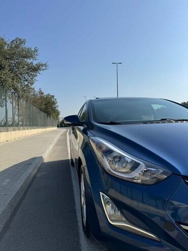 kia seed 2014: Hyundai Elantra: 1.8 l | 2015 il Sedan — 15