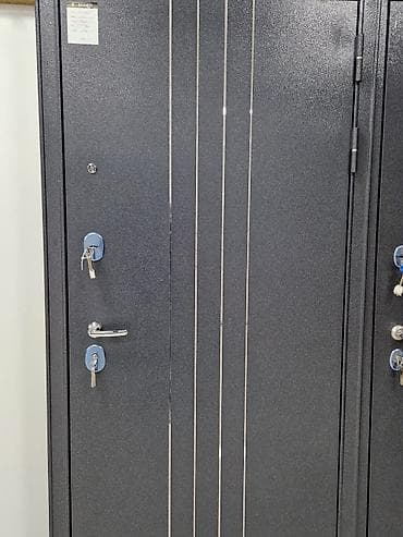 Quru inşaat materialları: Mənzil üçün Yeni Giriş qapısı 90x205 sm Glazok ilə, Zəmanətli, Ödənişli quraşdırma, Ödənişli çatdırılma — 1