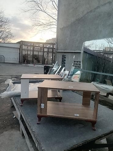 Jurnal masası, Yeni, Açılmayan, Laminat, Dördbucaq masa