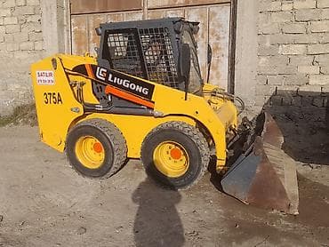 a klas makasin: Liugong 375A mini yükləyici (skid-steer) Xüsusiyyətlər: - Model — 3