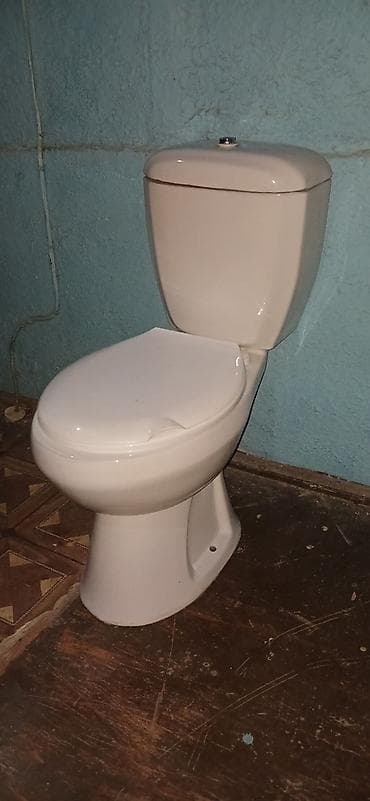 Unitaz satilir yaxsi veziyetdedir lalafo.az -da Unitaz satilir yaxsi veziyetdedir