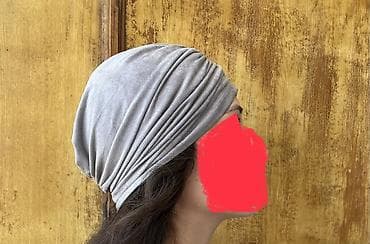 bas: Boz rəngdə büzməli türban, turban modadan alınıb, qiymət etiketdən də — 2