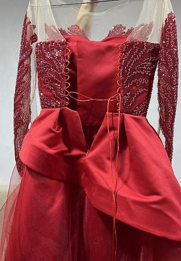 nişan donu: Yenidir 1 defe geyinilib, 350 azna alınıb, 150azna satılır — 5