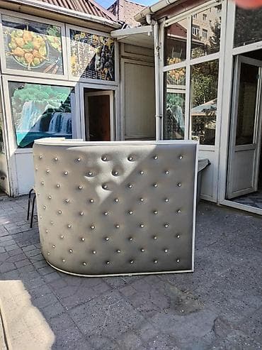 metbex stol: Salam obyekt təhvil verildiyinə görə Bar satılır uyğun qiymətə — 2