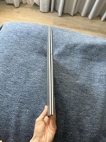 mini pc computer: ASUS Zenbook, 14 ", Intel Core i9, 1 TB — 5