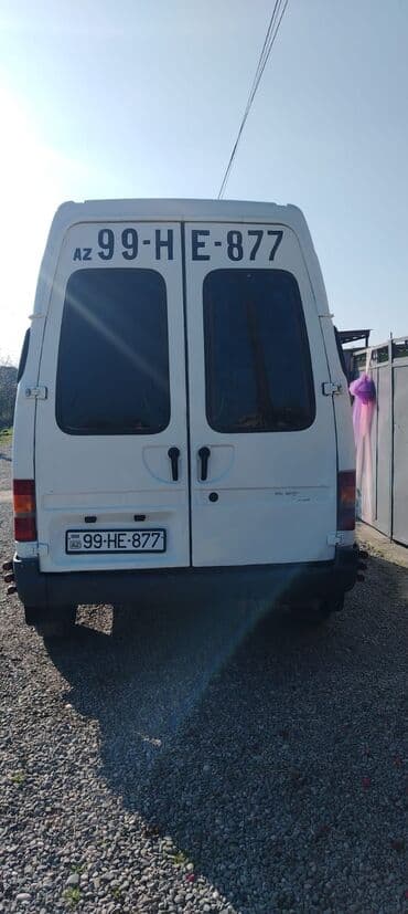 mercedes surətlər qutusu: Ford Transit: 2.5 l | 1999 il 8555607 km Van/Minivan — 2