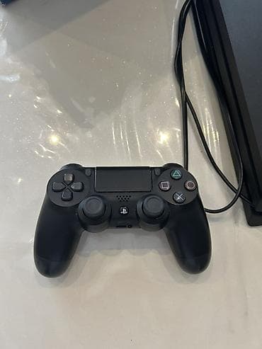 el konsolu: Sony PlayStation 4 Pro oyun konsolu - Model: PS4 Pro - Yaddaş: 1 TB — 3