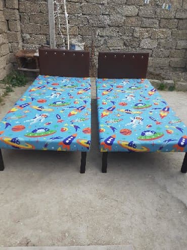 Kravat taza 
Hazırı var 
Çatdırılma münasib qiymata