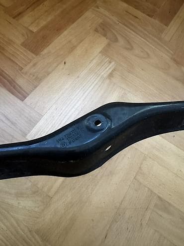 kia rio diffuser: BMW F30 alt şveller. OEM kod 7266325-05. Promlemsiz.
Sveller — 3