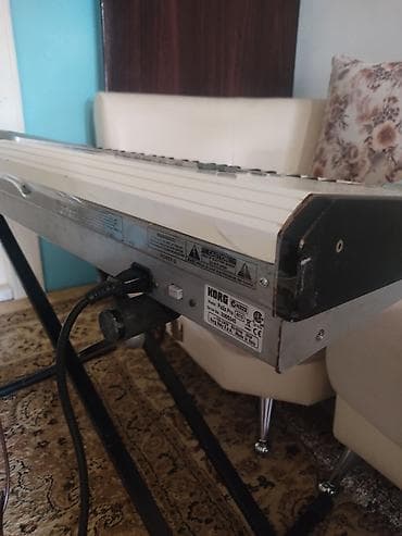 Musiqi alətləri: Sintezator, Korg, İşlənmiş — 2