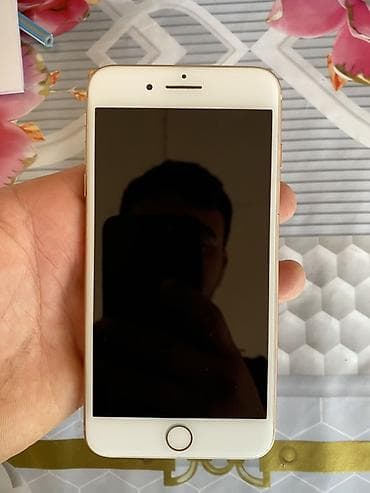 iphone 11 barter: IPhone 8 Plus, Qızılı, Barmaq izi — 7