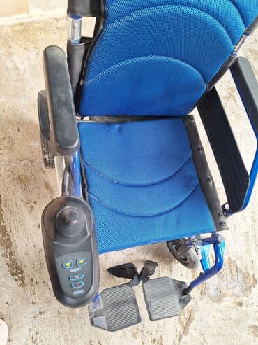 əlillər üçün araba: Elektrik təkərli oturacaq - Yığcam və qatlanan konstruktor — 5