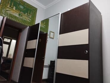 kupe dolablar: İşlənmiş, Kupe, 3 qapılı Düz dolab, Qarderob, paltar dolabı — 1