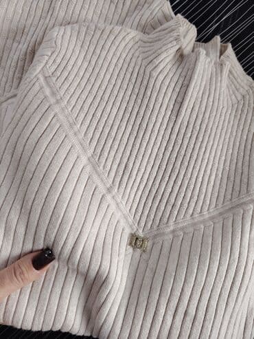 Нижнее белье: Qadın sviteri – bej rəngli, nazik şaquli rezin toxuma - Yarımboğaz — 3