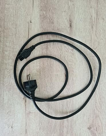 yeni hub: Şəkili sola çevirin. Kabellər adaptorlarfərqli qiymətə. Satıcı — 8