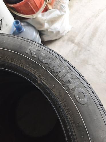 disk teker magazasi: İşlənmiş Şin Kumho 215 / 55 / R 17 — 3