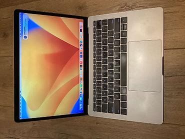 macbook m4 pro: MacBook Pro 2017 satılır. Daha cox — 5