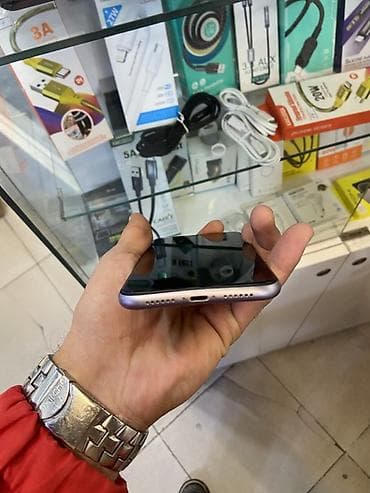 plestation 4: IPhone 11, 64 GB, Mavi, Face ID — 5