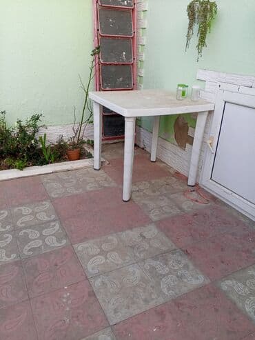 стол для балкона: Балконный стол, Квадратный стол — 1