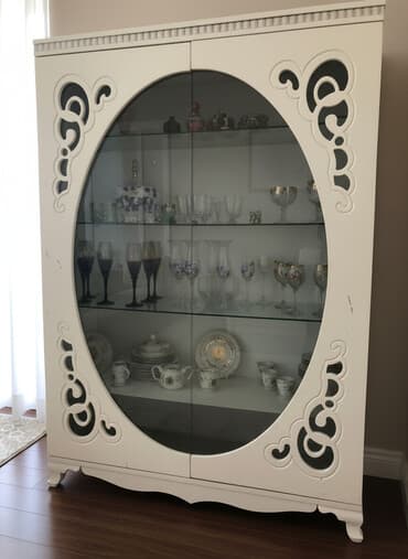 Şüşəli dolab vitrini, Yeni, Ünvandan götürmə