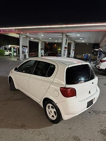 Toyota vitz . Gündəlik sürülən ekonom Avtomobildir xanım tərəfindən — 4