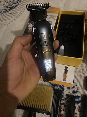 iphone pro max: Peşəkar bərbər dəsti - VGR saç kəsim maşını: Şarj stansiyalı baza — 2