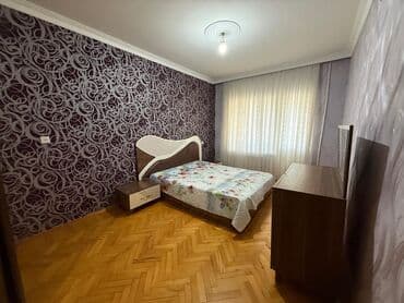 şəkidə ev: 4 otaqlı mənzil kirayə verilir orta blok orta mərtəbədə — 8