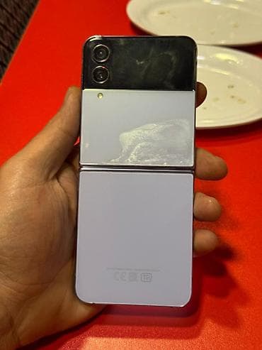 ТВ и видео: Samsung Galaxy Z Flip 4, цвет - Фиолетовый, Отпечаток пальца — 2