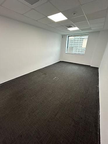 aşağda: 📍 Chirag Plaza Biznes Mərkəzində Ofis İcarəyə Verilir 🔹 Ünvan — 10