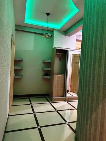 sarayda yeni tikili binalar: Xətai Rayonu, Xətai metrosu yaxınlığında. 18 mərtəbəli yeni tikili — 18