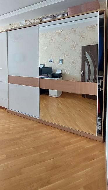 İşlənmiş, 2 qapılı, Güzgülü, Ağ, Taxta, Kupe, Düz dolab