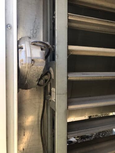 bal suzən maşın: Hucreli havalandirma tezedi istifade olmuyub boyuk bir binanin — 8