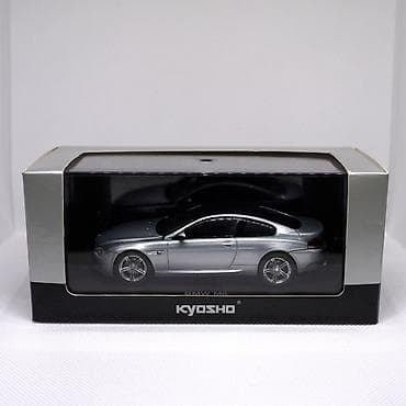 gumuşdur: BMW M6 modeli • İstehsalçı - Kyosho • Ölçü: 1/43 • Material: Metal — 7