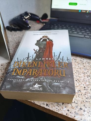 pullar: Kitab Seti. Mark Lawrance - Parçalanmış İmparatorluk" Seriyası. Hər üç — 5