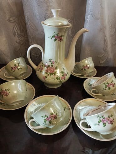 curren saatlari: Yeni, Qol saatı, Swarovski, rəng - Qara — 8