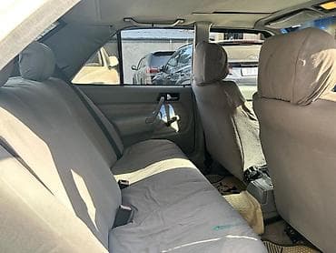 disk alıram: Mercedes-Benz 190 (W201): 2 l | 1991 il Sedan — 4