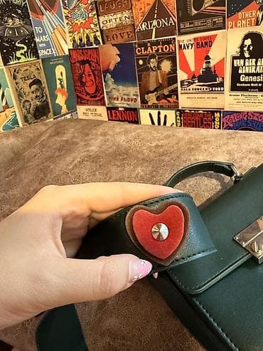 korpə cantası: Qadın çiyn çantası – tünd yaşıl Çanta miniso firmasina məxsusdur — 3