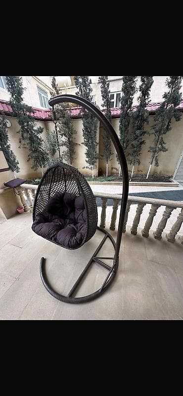 İşlənmiş, Oturacaq-yelləncək