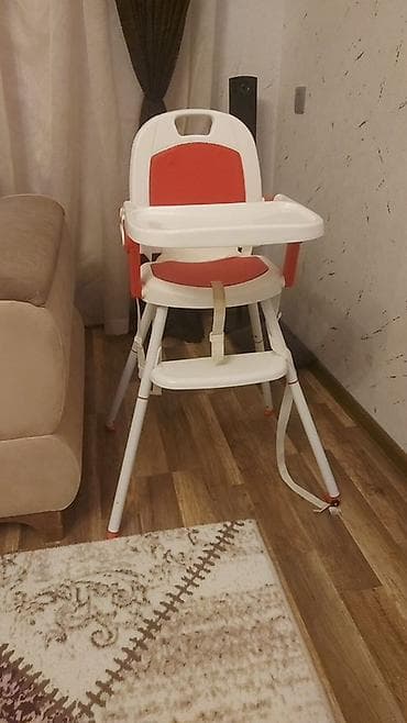 Uşaq yemək stulu - Rəng: ağ-qırmızı - Yüksək konstruksiya: dörd