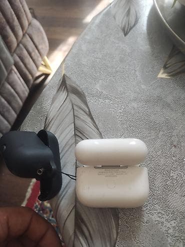 dell noutbuklar: AirPods tipli TWS qulaqlıq Təcili pula ehtiyac olduğu ucun satiram - — 2