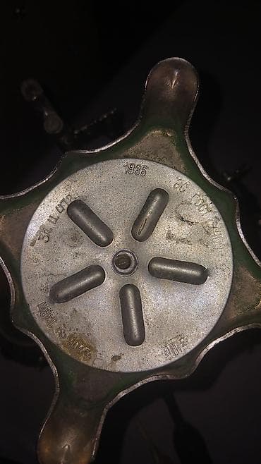 iphone 13 barter: Elektrik samovar - Korpusu: klassik naxışlı, cilalanmış metal gövdə — 4