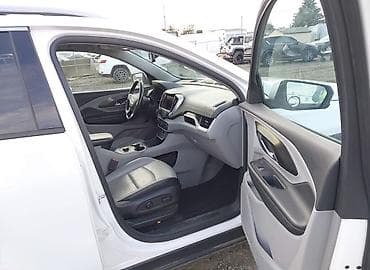 Motonəqliyyat: GMC Terrain SLT, ağ rəngli, kompakt krossover/SUV. Xüsusiyyətlər: - — 8