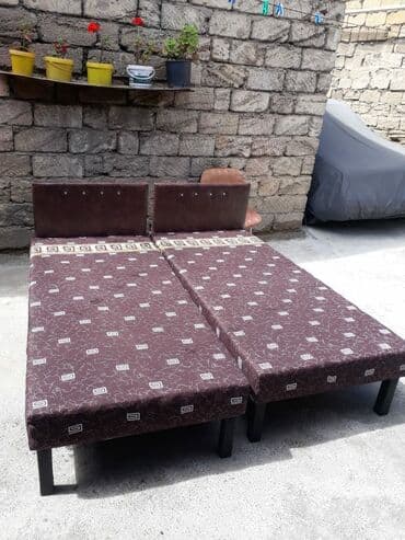 Kravat təzə Hazırı var Çatdırılma var 1 nəfərlik 50 manat 2 nəfərlik lalafo.az -da Kravat təzə Hazırı var Çatdırılma var 1 nəfərlik 50 manat 2 nəfərlik