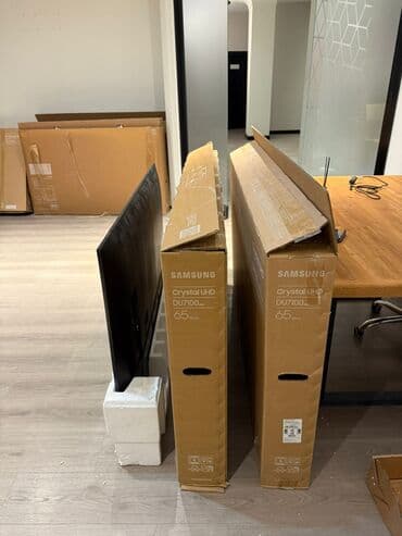 Televizor Samsung 65" 4K (3840x2160)